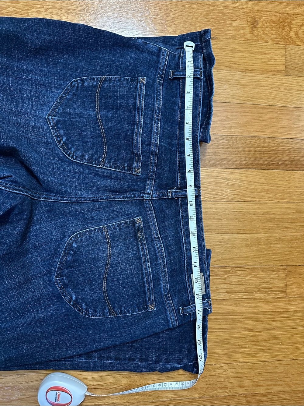 Lee Women's Straight Leg size 16 Short. - Picture 5 of 5